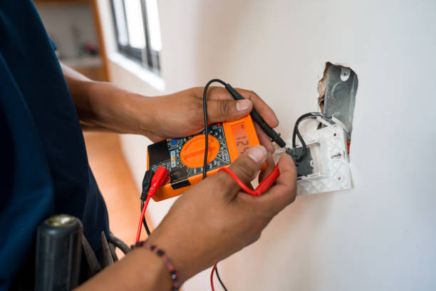 Best Electrical Contractors for Businesses  in Gordon Heights, NY